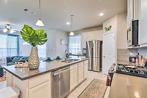 La Porte Getaway w/ Deck: Steps to Beach!