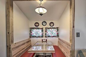 Kerrville Converted Barn Tiny Home w/ Kayaks!