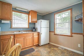 Dandridge Cabin in Inspiration Cove w/ Lake Access