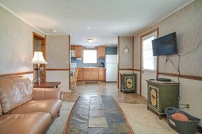 Dandridge Cabin in Inspiration Cove w/ Lake Access