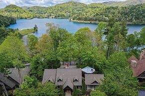 Cashiers Home w/ Lake Glenville Views!