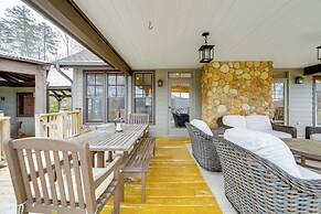 Cashiers Home w/ Lake Glenville Views!