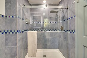 Deck & Fire Pits: Immaculate Poconos Lodge!