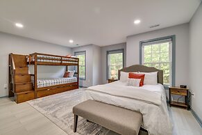 Deck & Fire Pits: Immaculate Poconos Lodge!