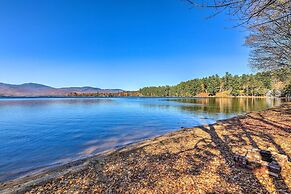 Inviting Webb Lake Cabin w/ Mountain Views