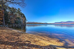 Inviting Webb Lake Cabin w/ Mountain Views