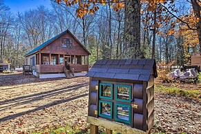 Inviting Webb Lake Cabin w/ Mountain Views