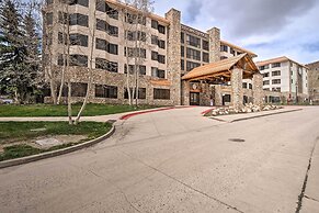Idyllic Grand Lodge Condo: Steps to the CB Lifts!