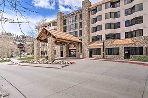 Idyllic Grand Lodge Condo: Steps to the CB Lifts!
