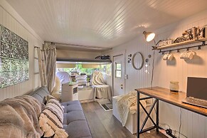 Las Animas Studio w/ Lush Backyard Paradise!