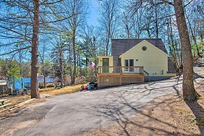 Lakefront Retreat w/ Kayaks, Grill, Fire Pit!
