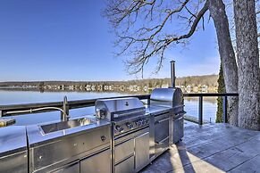 Lakefront Home: 2 Mi to Air Line State Park Trail!