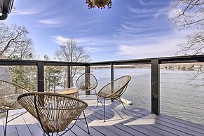 Lakefront Home: 2 Mi to Air Line State Park Trail!