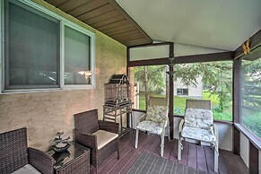 Hugo Home, Direct Lake Access & Private Dock!