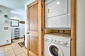 Park City Townhome w/ Hot Tub & Mountain Views!