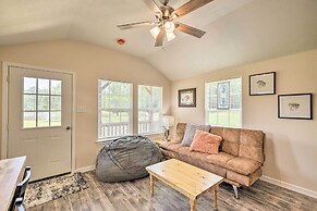 Lakefront Cabin w/ Access to 2 Paddleboats!