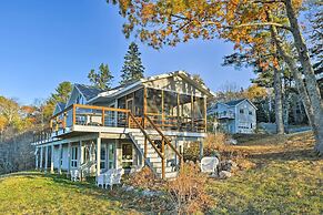 Luxurious Oceanfront Flanders Bay Home w/ Kayaks!