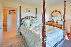 Luxurious Oceanfront Flanders Bay Home w/ Kayaks!