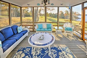 Luxurious Oceanfront Flanders Bay Home w/ Kayaks!