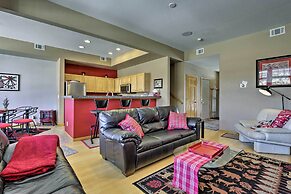 Silverthorne Townhome w/ Hot Tub & Mountain Views!