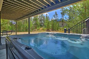 Luxurious Grand Lake Vacation Rental w/ Hot Tub!