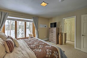 Luxurious Grand Lake Vacation Rental w/ Hot Tub!