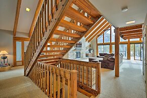 Luxurious Grand Lake Vacation Rental w/ Hot Tub!