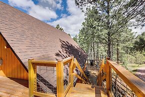 Modern Black Hills Cabin w/ Loft & Wraparound Deck