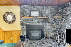 Modern Black Hills Cabin w/ Loft & Wraparound Deck