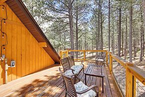 Modern Black Hills Cabin w/ Loft & Wraparound Deck