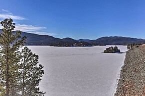 Modern Black Hills Cabin w/ Loft & Wraparound Deck