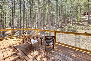 Modern Black Hills Cabin w/ Loft & Wraparound Deck