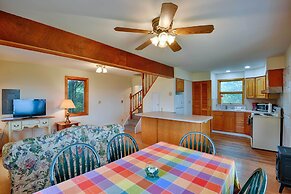 Mountain Top Country Hideaway: 48 Acres, Fire Pit!