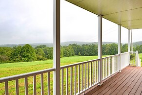 Mountain Top Country Hideaway: 48 Acres, Fire Pit!