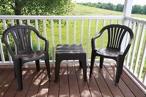 Mountain Top Country Hideaway: 48 Acres, Fire Pit!