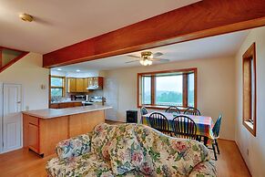 Mountain Top Country Hideaway: 48 Acres, Fire Pit!