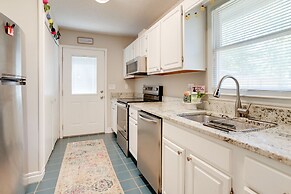 Oak Island Home w/ Spacious Backyard & Porch