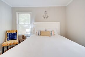 Oak Island Home w/ Spacious Backyard & Porch