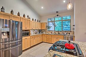 Mountain-modern Unit: Golf, Hike, Ski & More!