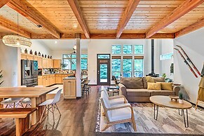 Mountain-modern Unit: Golf, Hike, Ski & More!