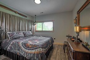 Outlaw Mountain Lodge: Fire Pit & Panoramic Views!