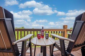 Outlaw Mountain Lodge: Fire Pit & Panoramic Views!