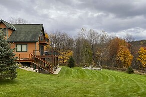Mountaintop Ellicottville Home: 7 Mi to Ski Resort