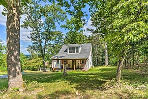 Peaceful Virginia Cabin - Fish, Tube, Boat, Etc!