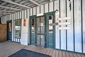 Pet-friendly Harper Farmhouse w/ Large Deck!