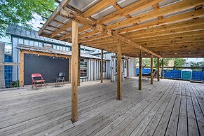 Pet-friendly Harper Farmhouse w/ Large Deck!