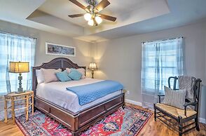 Pet-friendly Brownsville Retreat w/ Porch!