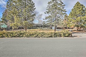 Relaxing Redmond Retreat: Golf, Hike & Ski!