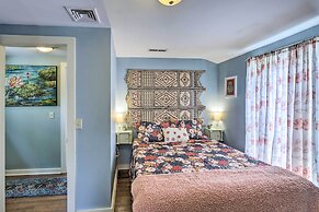 Remodeled Farmhouse in Waterford Near 2 Beaches!