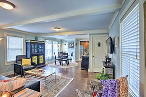 Remodeled Farmhouse in Waterford Near 2 Beaches!
